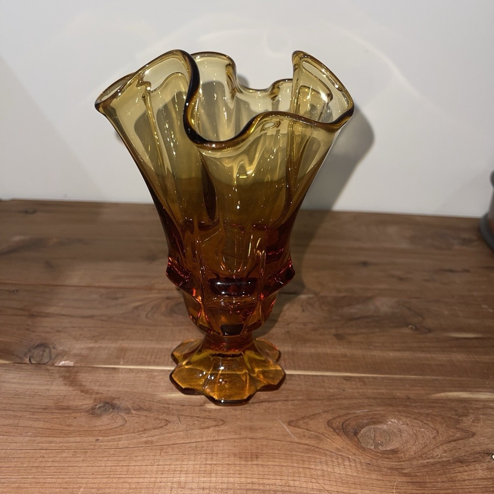 Fenton Valencia‎ AMBER Handkerchief Glass Six Petal Footed VASE